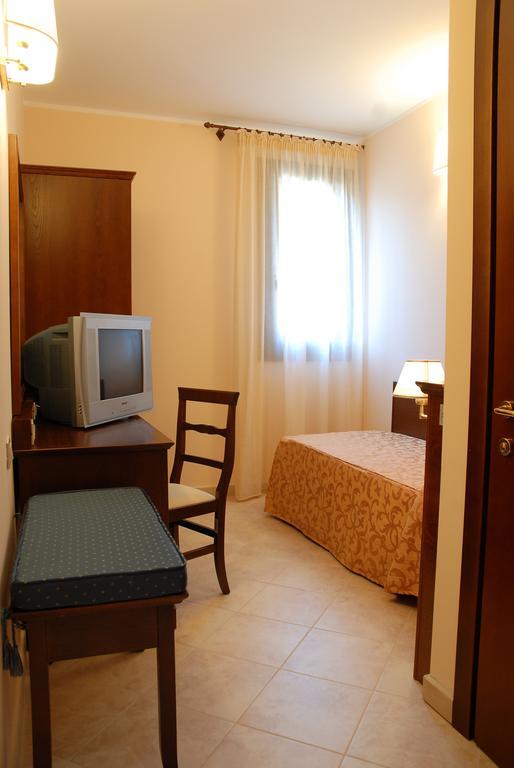 Hotel Villa Mokarta Salemi ห้อง รูปภาพ